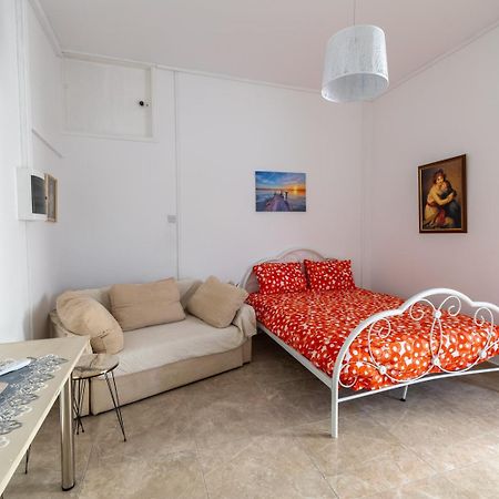 Studio In The Heart Of The City Пафос Экстерьер фото